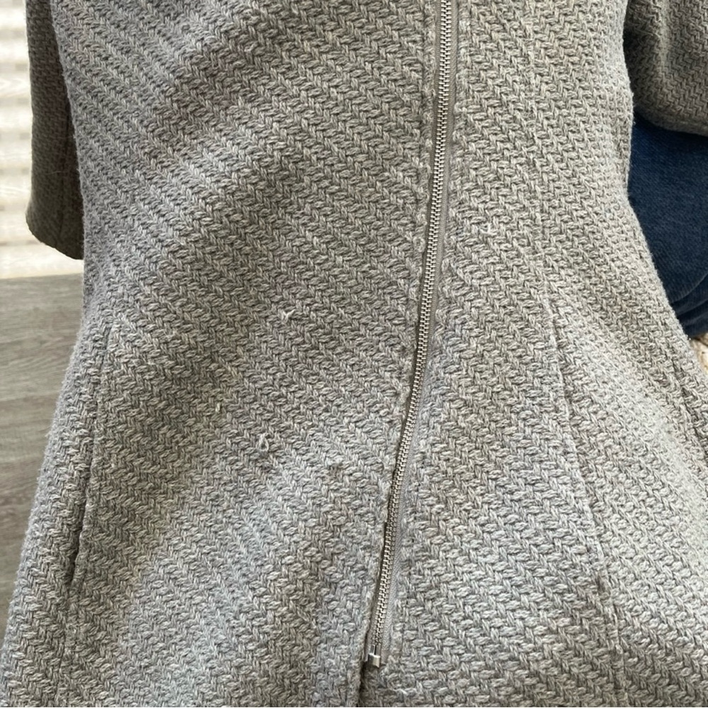 Jessica Simpson Womens‎ Grey Basketweave Knit Asymmetrical Zip Coat S - Picture 3 of 3